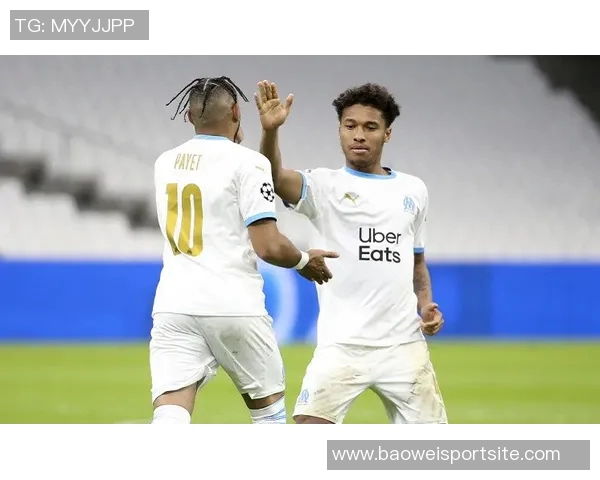 卡马拉实力大增成为众人瞩目的明星球员展现超凡表现 卡马拉实力大增成为众人瞩目的明星球员展现超凡表现