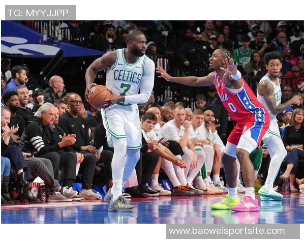 球队新星埃奇库姆首秀狂砍34分恩比德马克西等人欢庆泼水庆祝