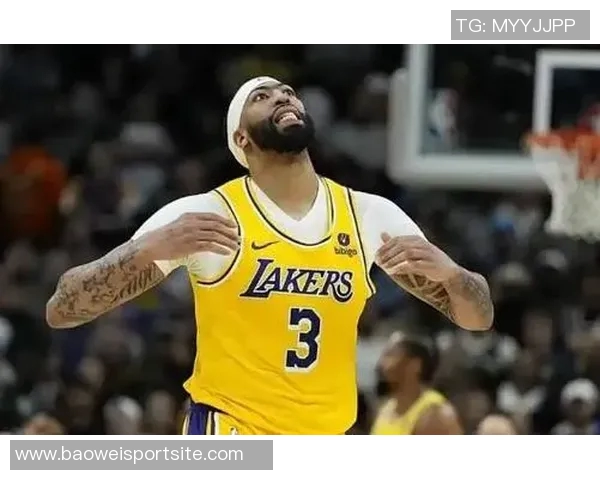 弗拉格谈与浓眉的配合策略努力最大化他的优势与团队融合